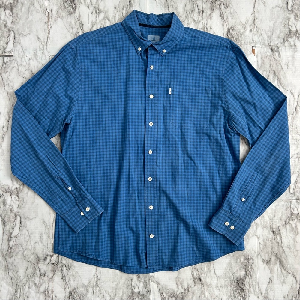 Johnnie-O men’s Large Hangin’ Out long sleeve button down Shirt gingham plaid